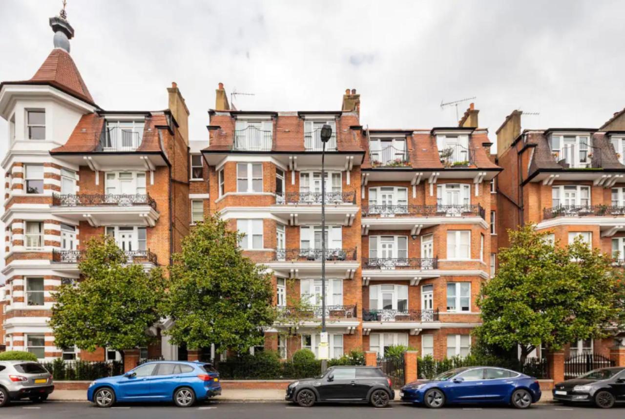 LUXURY SPECIOUS ROOM IN CENTRAL LONDON - Ferienwohnung London