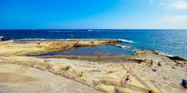 HomeStay @ Viewpoint St Julians - B&B