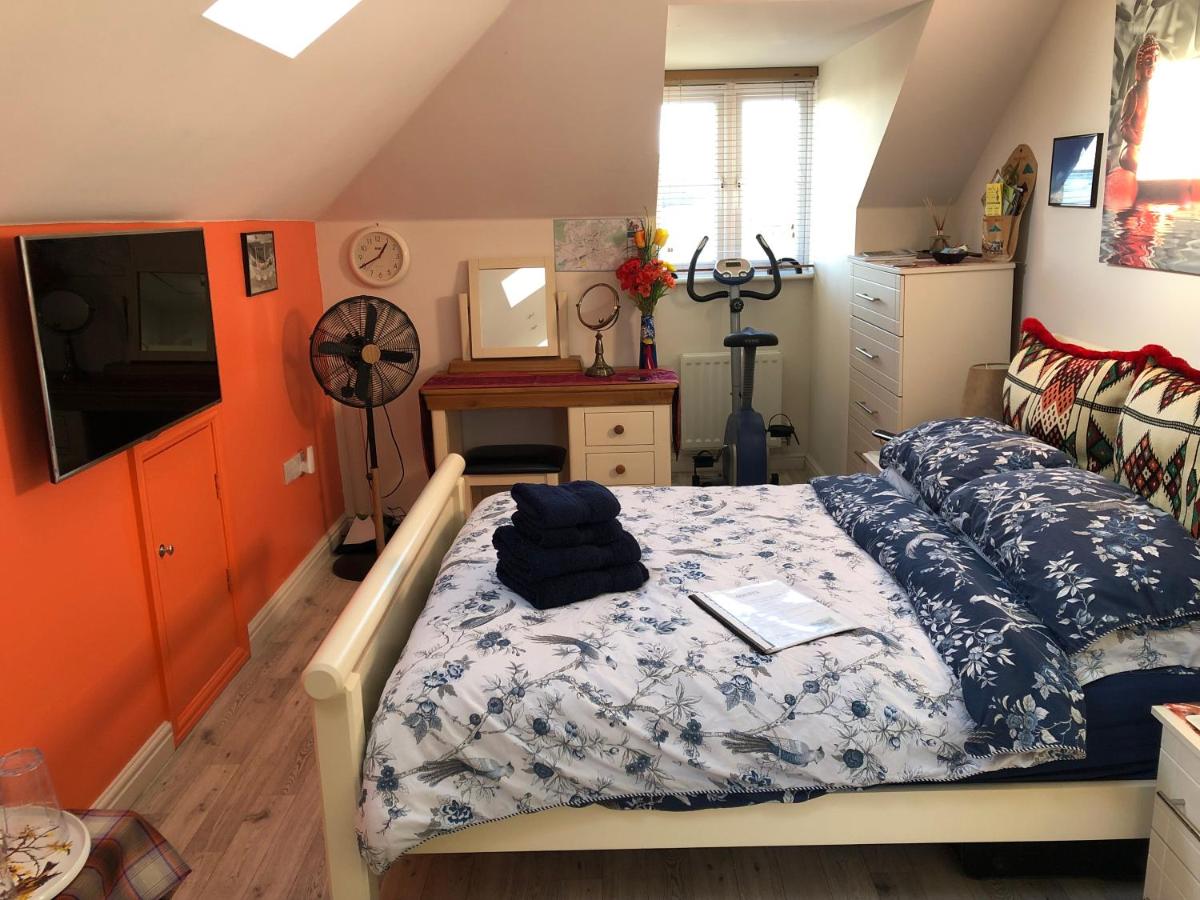 B&B Canterbury - Canterbury HOMESTAY Ensuite - Bed and Breakfast Canterbury