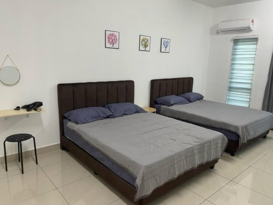 KY Happiness Homestay Tanjong Karang 快乐民宿 - B&B Tanjong Karang