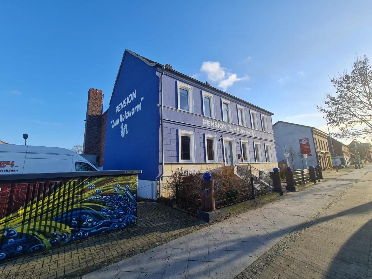 Pension Zum Holzwurm Wittenberge - Chambres d’hôtes Wittenberge