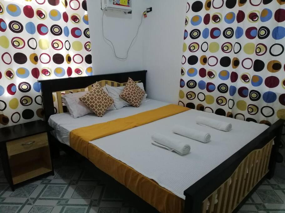 B&B Bolinao - C&V Transient House - Bed and Breakfast Bolinao