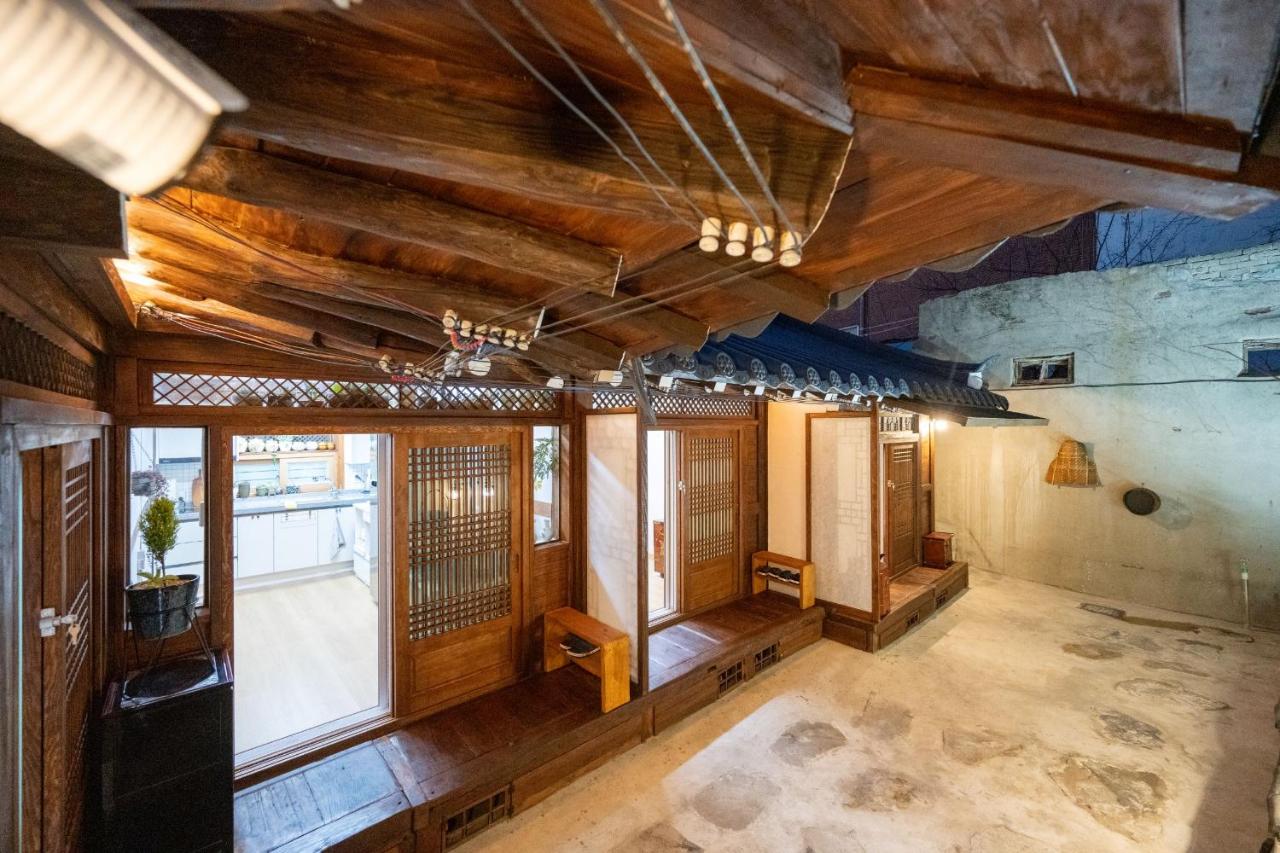 Quadruple Room with Private Bathroom