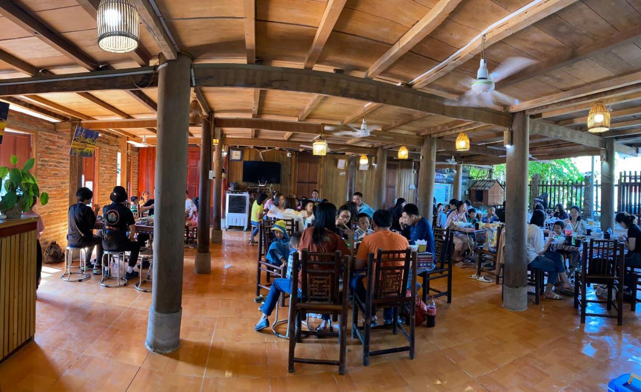 Homestay Rung Xanh Huu Lien - Chambres d'hôtes Làng Ben