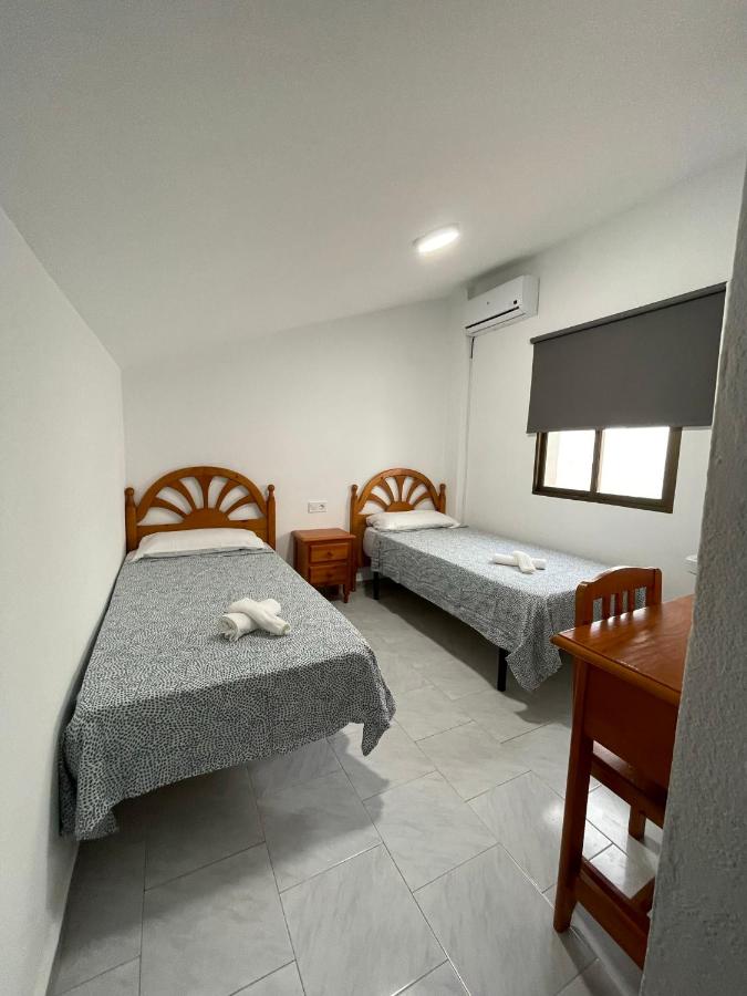 Twin Room with Shared Bathroom
