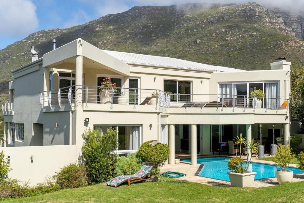 B&B Kaapstad - Villa with exquisite mountain and sea views… - Bed and Breakfast Kaapstad