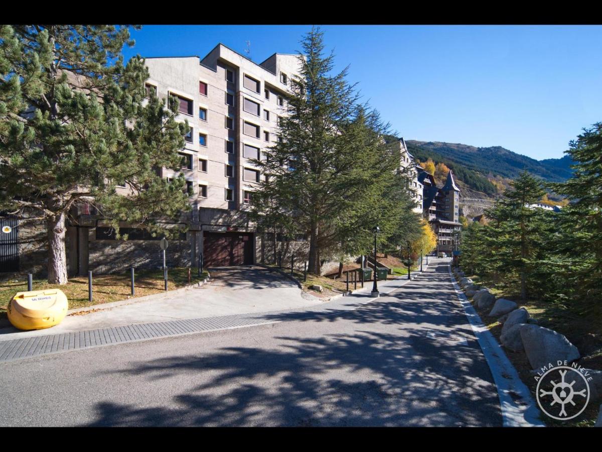 MONTLUDE de Alma de Nieve - Bed and Breakfast Baqueira-Beret