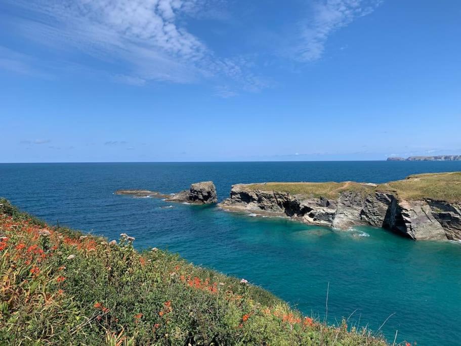 B&B Port Isaac - The Rockies, Port Isaac Bay Holidays - Bed and Breakfast Port Isaac