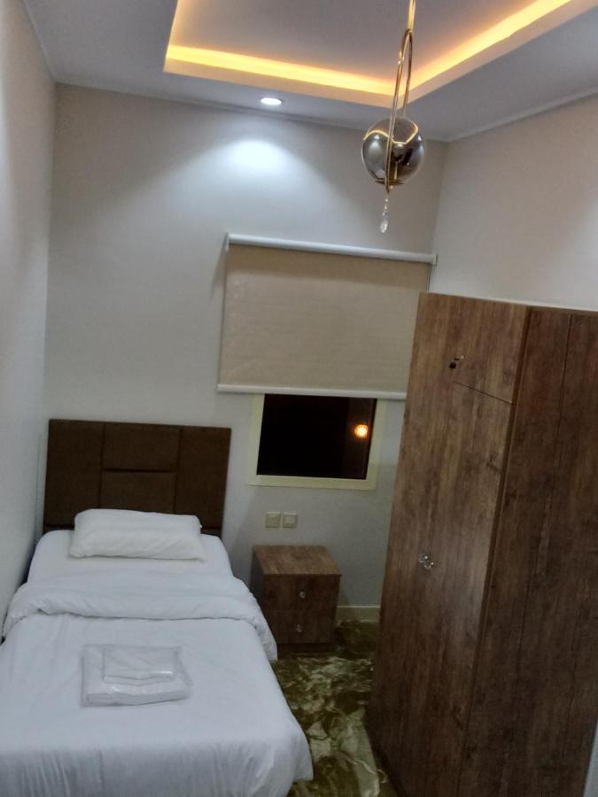 Budget Single Room