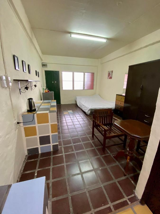 Ratanawong Place 511 - B&B Bangkok