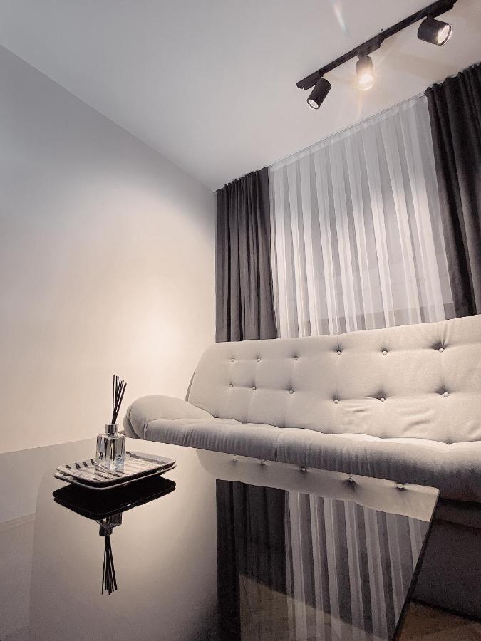 Diamond Apartment Prishtina 2 - B&B
