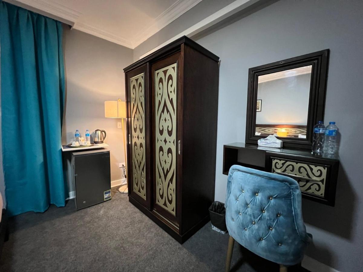 Chambre Deluxe Double ou Lits Jumeaux