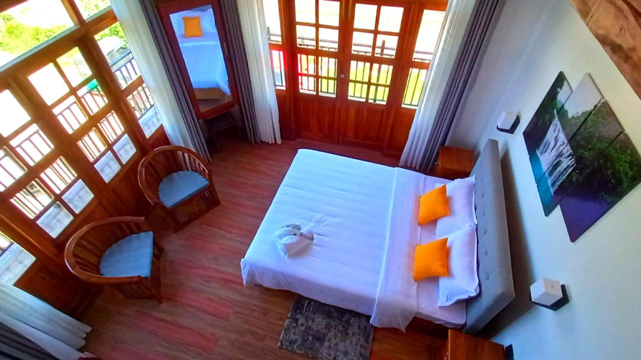 Habitación Familiar con vistas a la montaña
