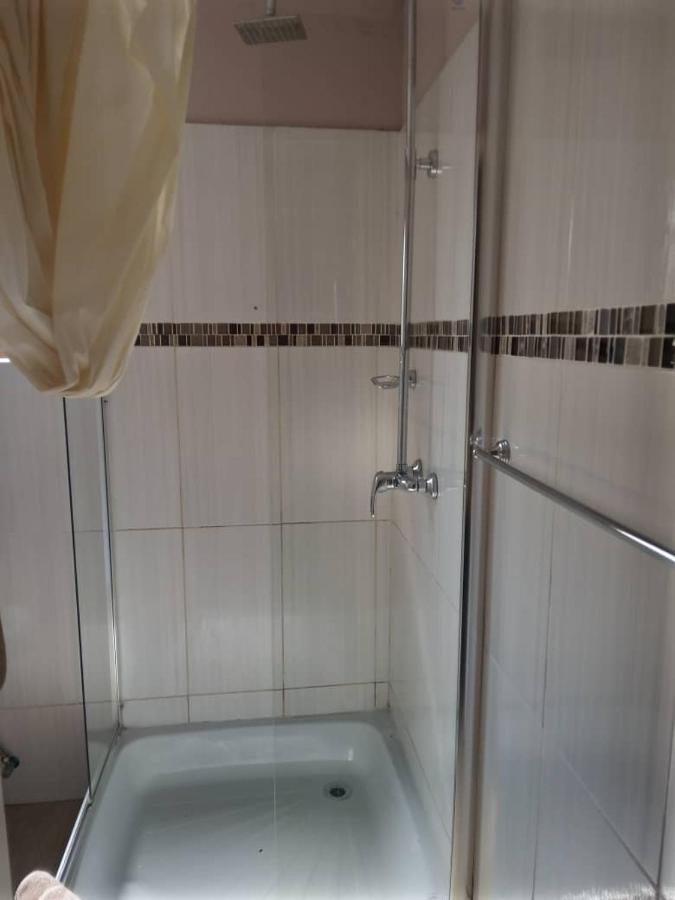 Twin Room with Shower