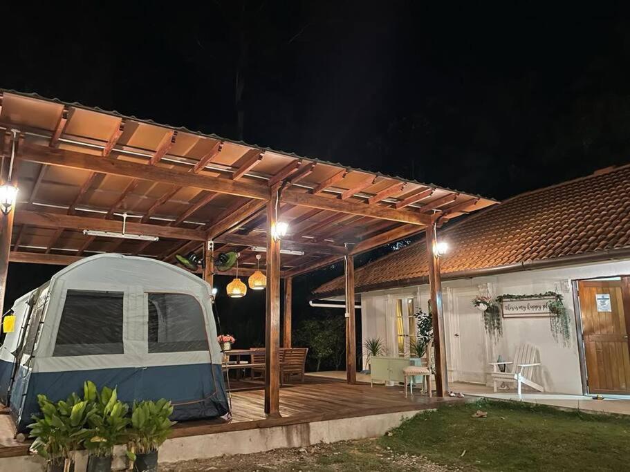 B&B Bentong - Private Homestay with 2 bedroom and comfort tent - Bed and Breakfast Bentong