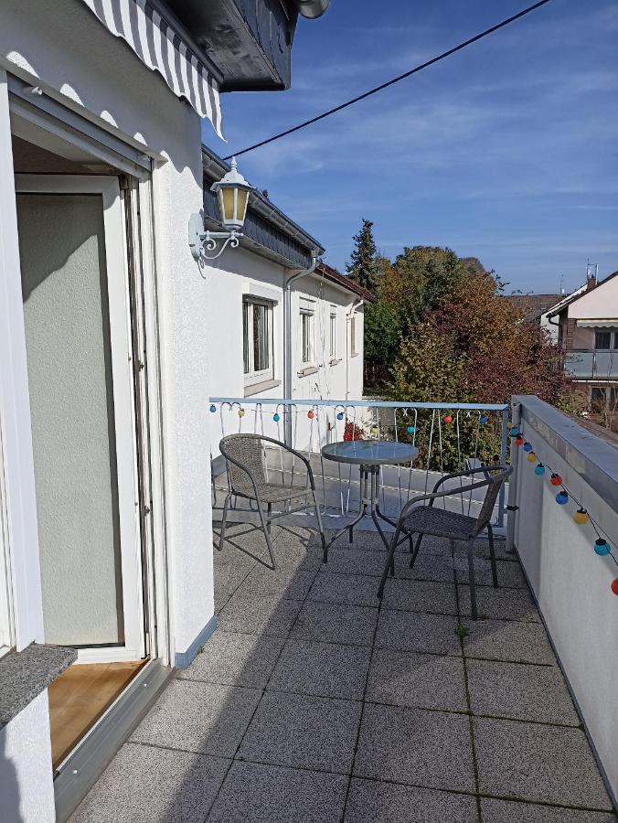 Zimmer Frei 1 - Ferienwohnung Wiesbaden