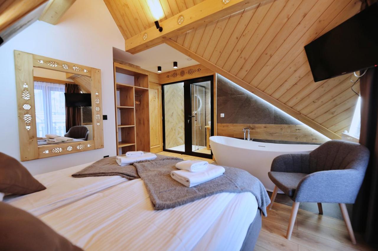 Deluxe Doppelzimmer mit Badewanne