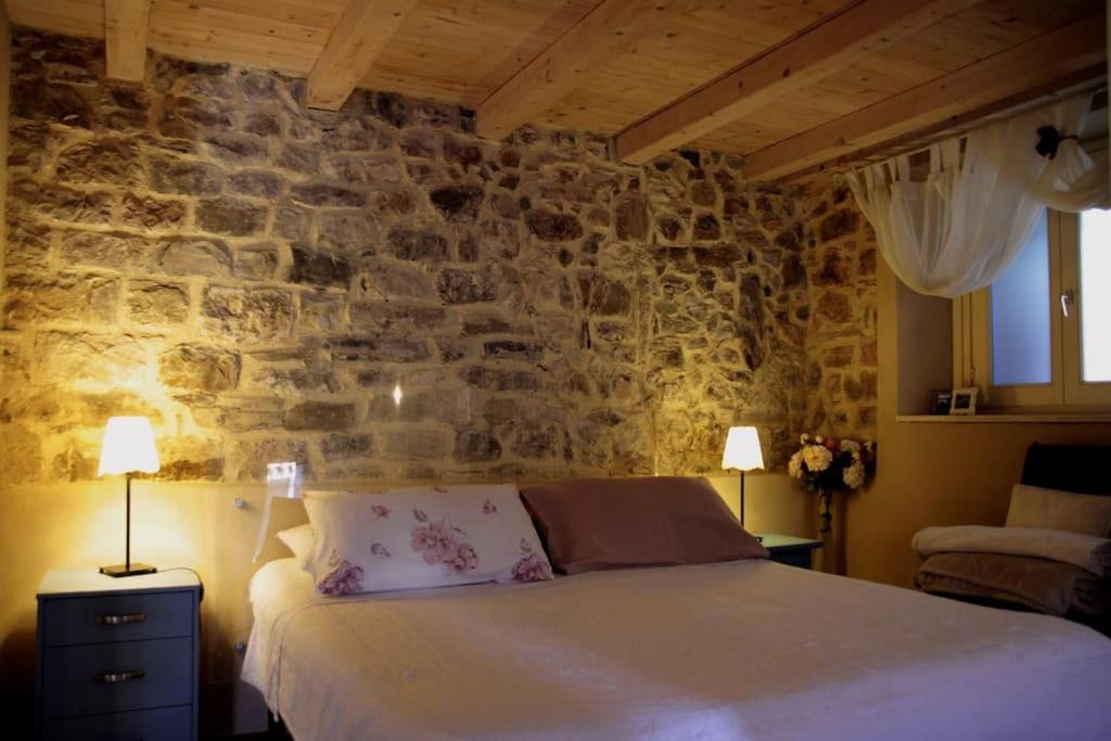 B&B Giucano - La Casa del Sole a Cosy Nest in Lunigiana, Tuscany - Bed and Breakfast Giucano