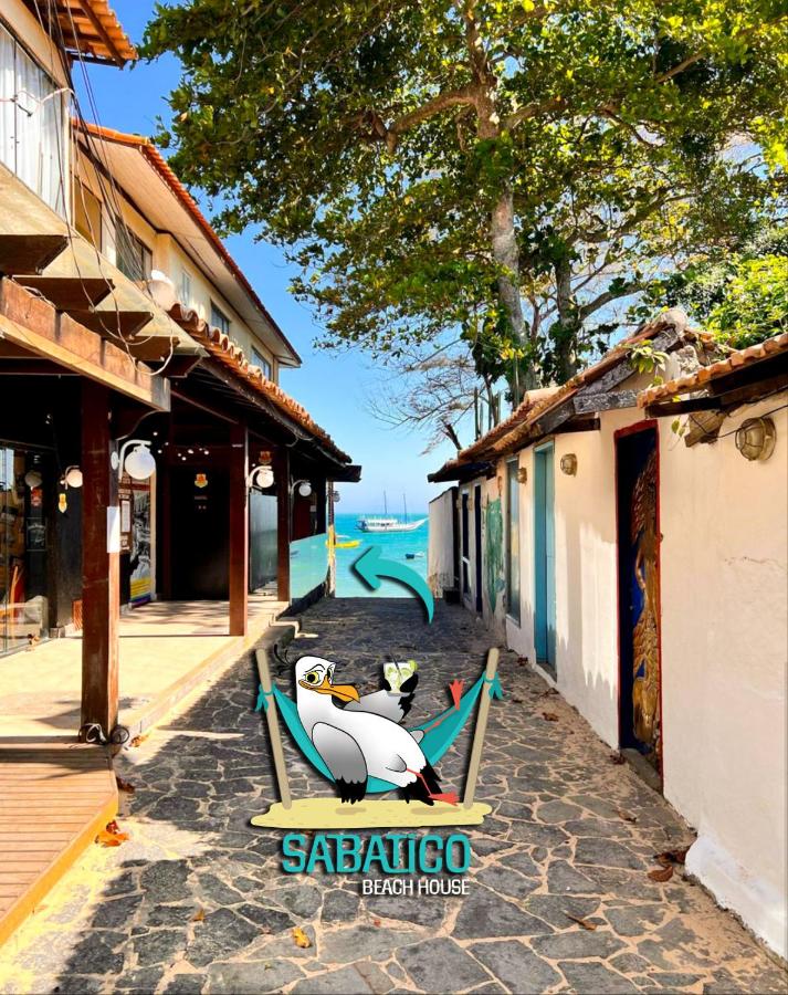 Sabatico Beach House - B&B
