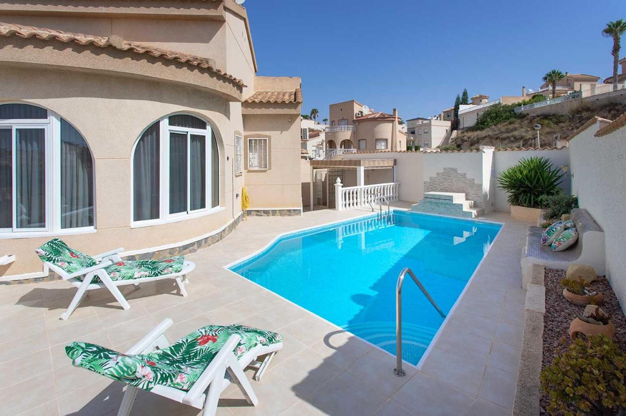 CH Villa Plara La Marquesa Golf - B&B