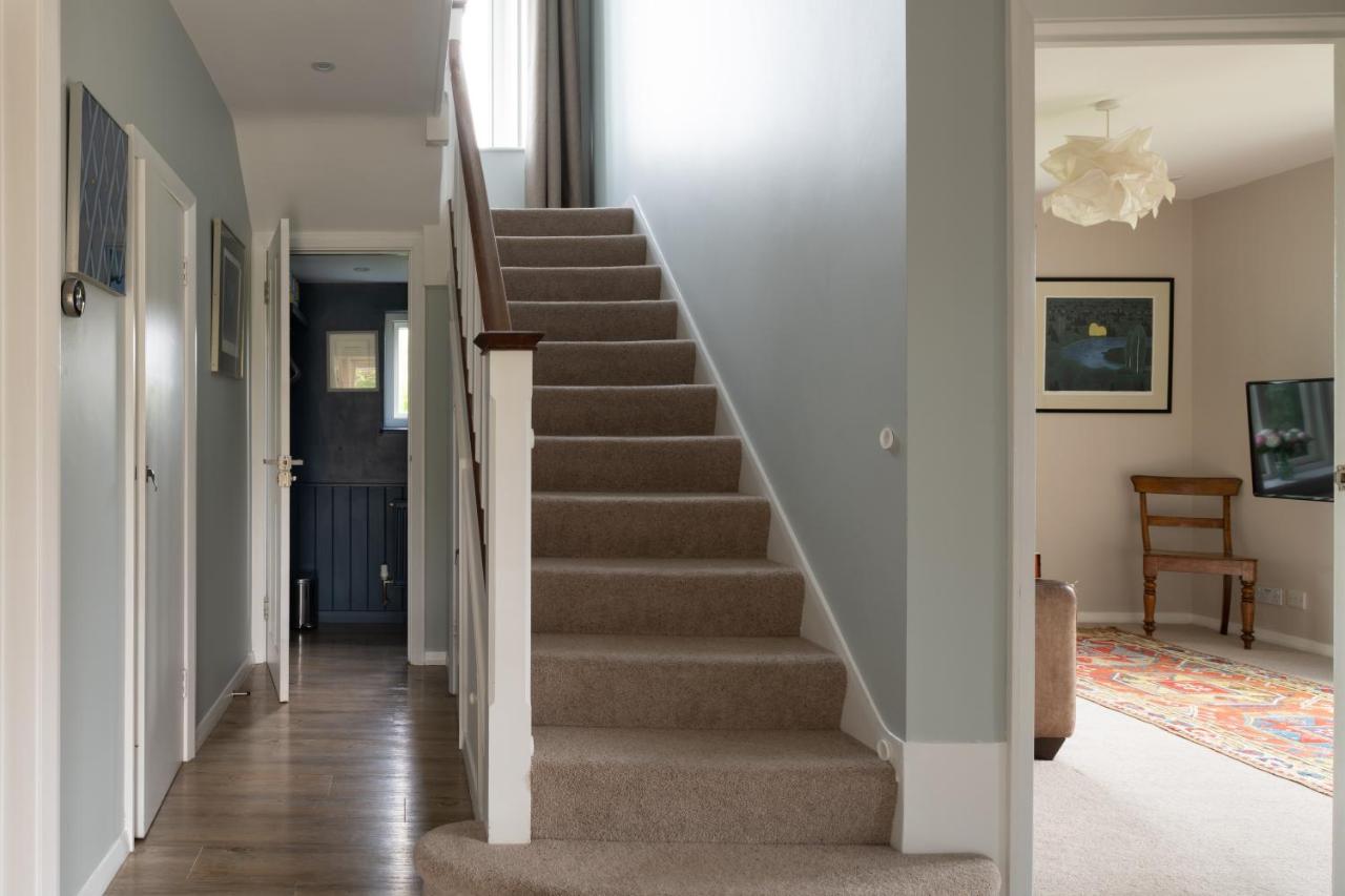 Lewes Heights is a spacious modern luxury home with stunning views - Bed and Breakfast Lewes