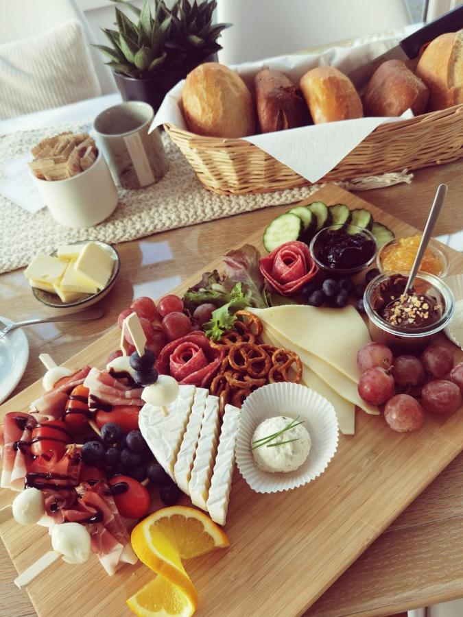 Monteurwohnung in Wesermarsch, Küche, Einzelbetten, Stedinger Landhotel - B&B Berne