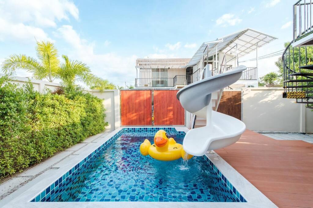 B&B Ban Huai Yai - Poollay StayX2 Poolvilla@Pattaya - Bed and Breakfast Ban Huai Yai