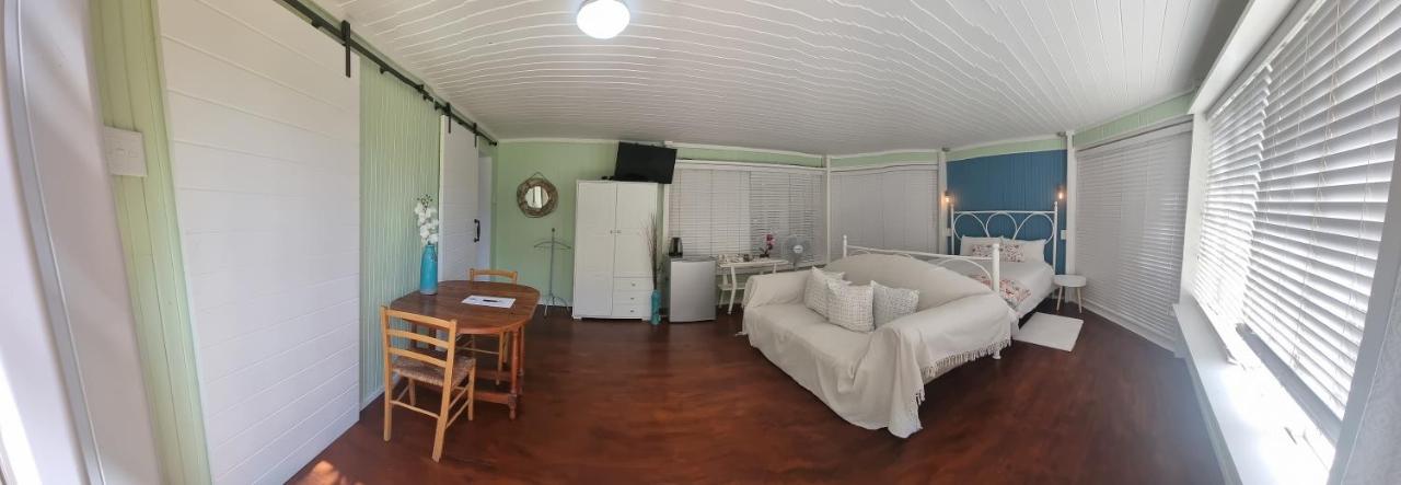Bungalow con vistas al jardín