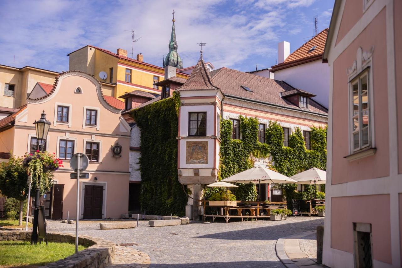 B&B Jindřichův Hradec - Hotel Bílá Paní - Bed and Breakfast Jindřichův Hradec