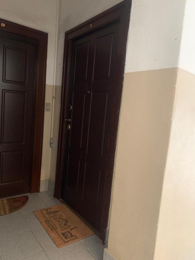 Ripa150 - Smart Apartament Milano - Prada Bocconi IEO IED Forum Assago Navigli DUOMO15min - B&B