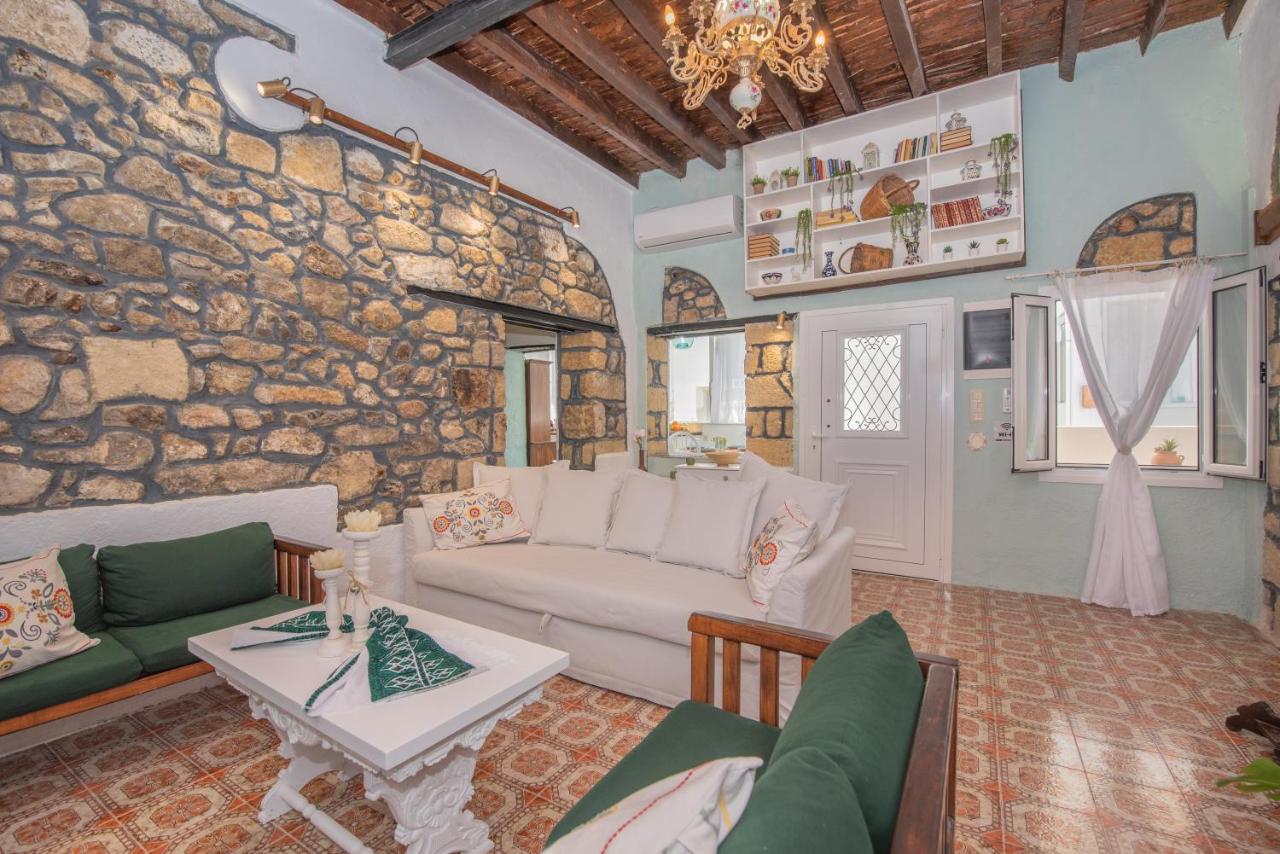 B&B Pastida - Philoxenia traditional house - Bed and Breakfast Pastida