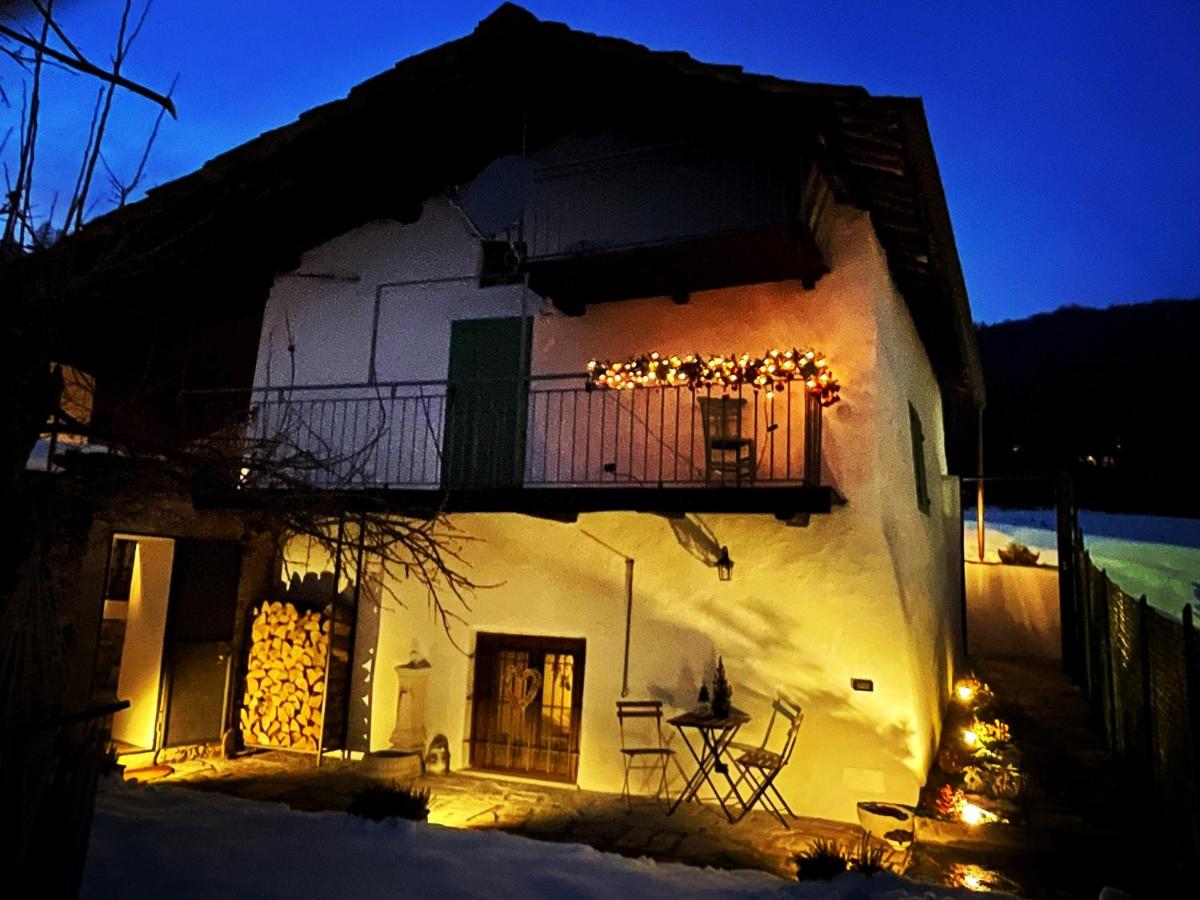 Rustico con SPA Privata - Experience in Valle Varaita - Piscina - Sauna - Hammam - Free Wi-Fi - Chambres d'hôtes Brossasco