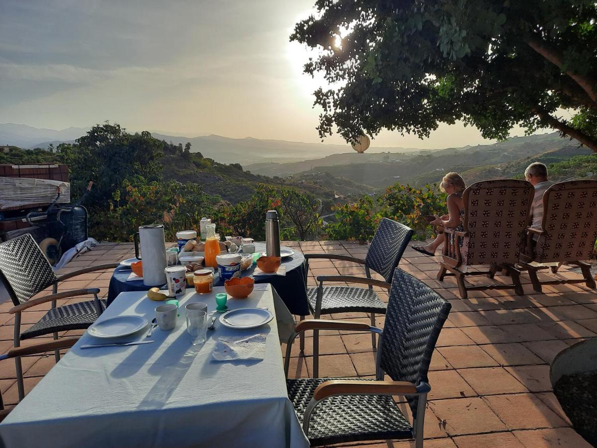 Casa Montaña Vélez-Málaga B&B - B&B
