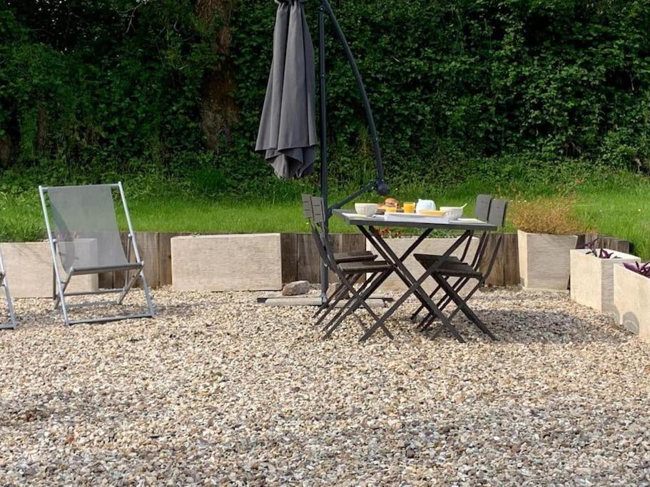 Maisonnette au calme, 15 kms Honfleur/Deauville - Bed and Breakfast Les Authieux-sur-Calonne