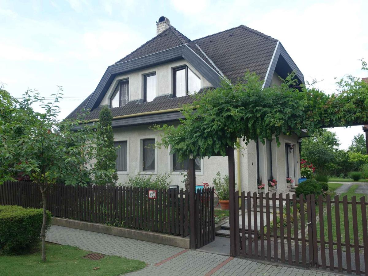 Apartment in Siofok - Balaton 43120 - B&B