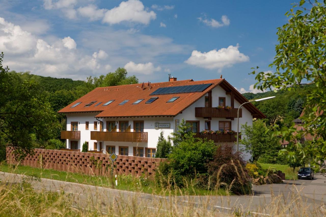 B&B Eulenbis - Hotel & Landgasthaus Pfeifertal - Bed and Breakfast Eulenbis