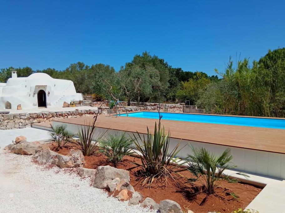 Beautiful Trulli in the heart of the Valle d Itria - B&B Ostuni