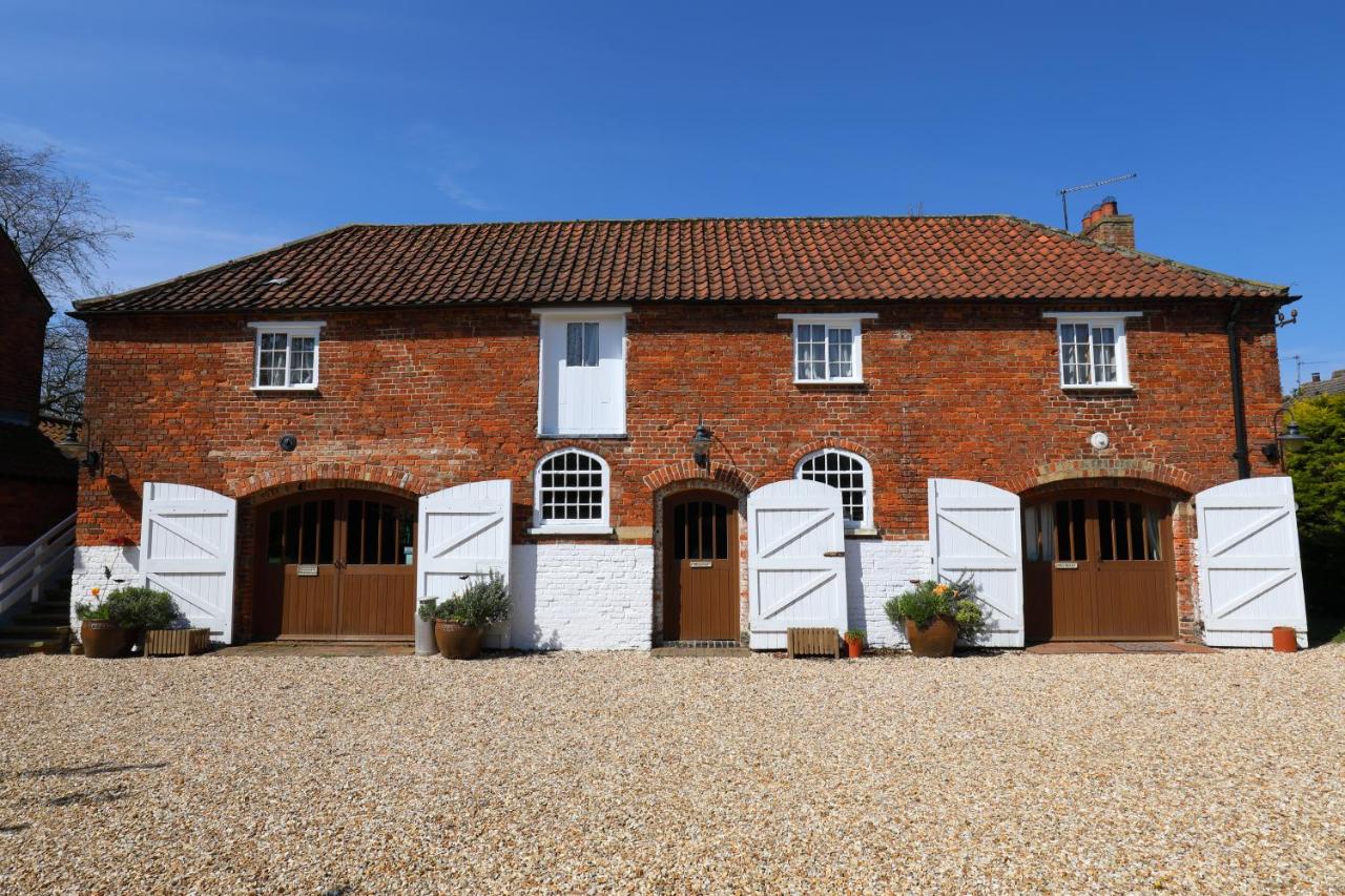 B&B Martin - Manor House Stables, Martin - lovely warm cosy accommodation near Woodhall Spa - Bed and Breakfast Martin