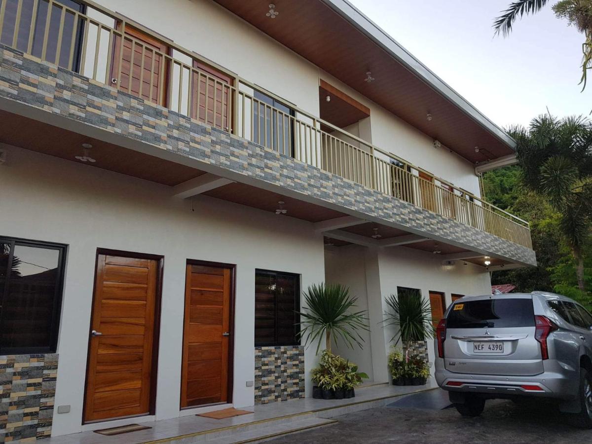 FLB Apartelle Los Banos - B&B
