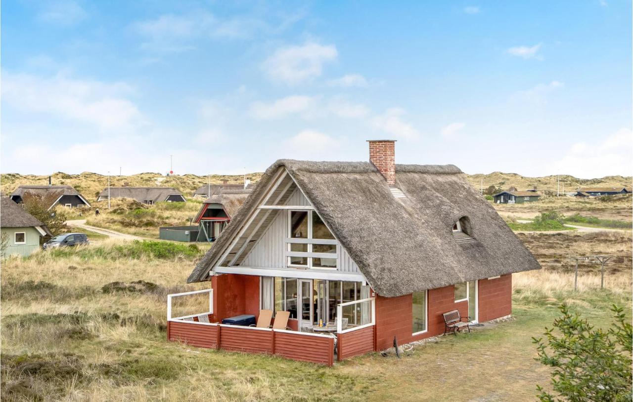 B&B Blåvand - Nice Home In Blvand With 3 Bedrooms - Bed and Breakfast Blåvand