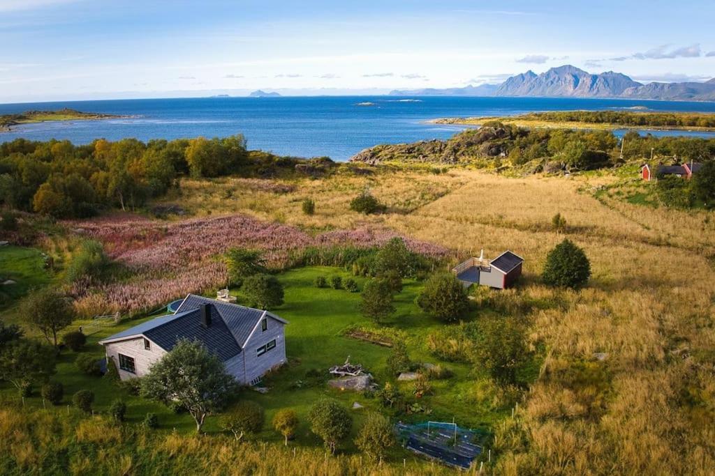 B&B Strønstad - Koselig bolig i Lofoten / Vesterålen - Bed and Breakfast Strønstad