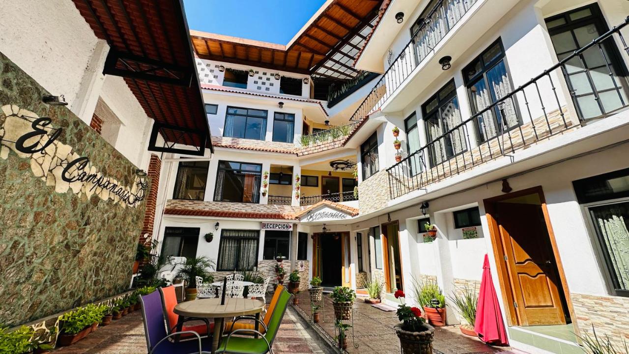 Posada El Campanario - B&B