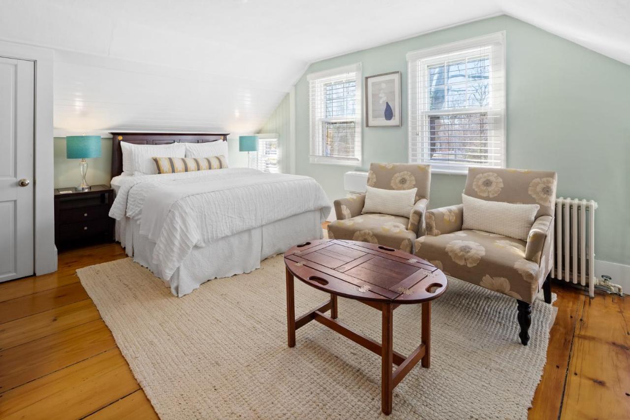 Chambre Lit Queen-Size Deluxe