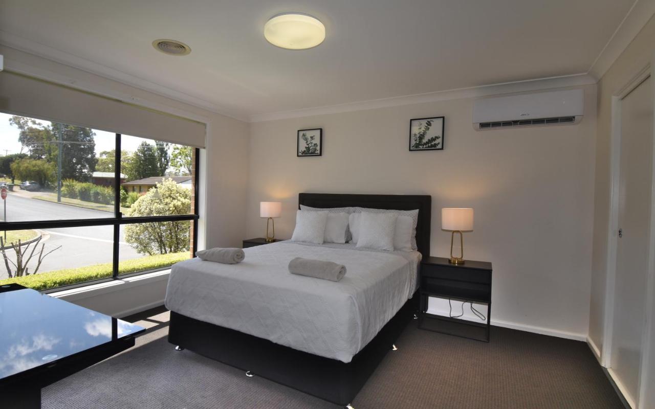 B&B Dapto - Holiday Home in Koonawarra - Bed and Breakfast Dapto