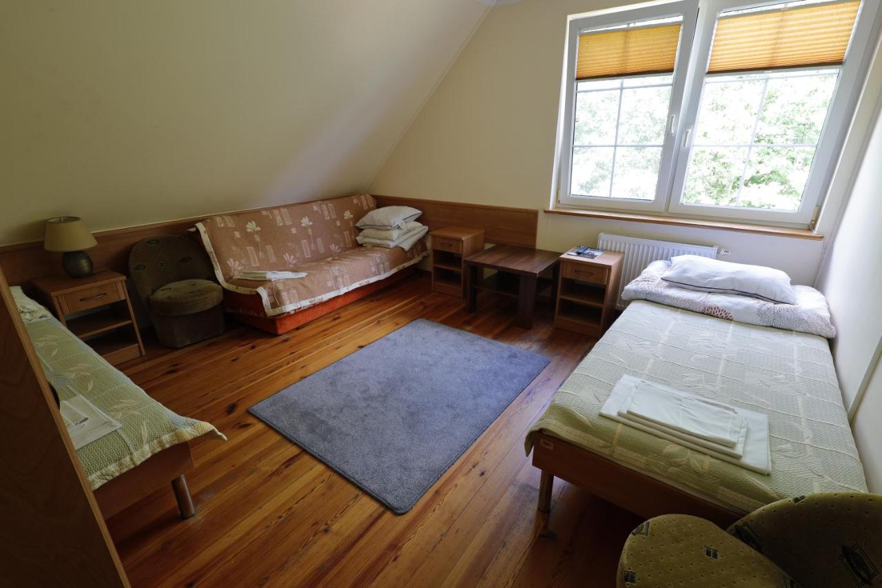 Vierbettzimmer mit Bad