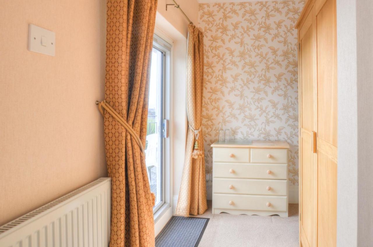 Luxury Double Room with Balcony