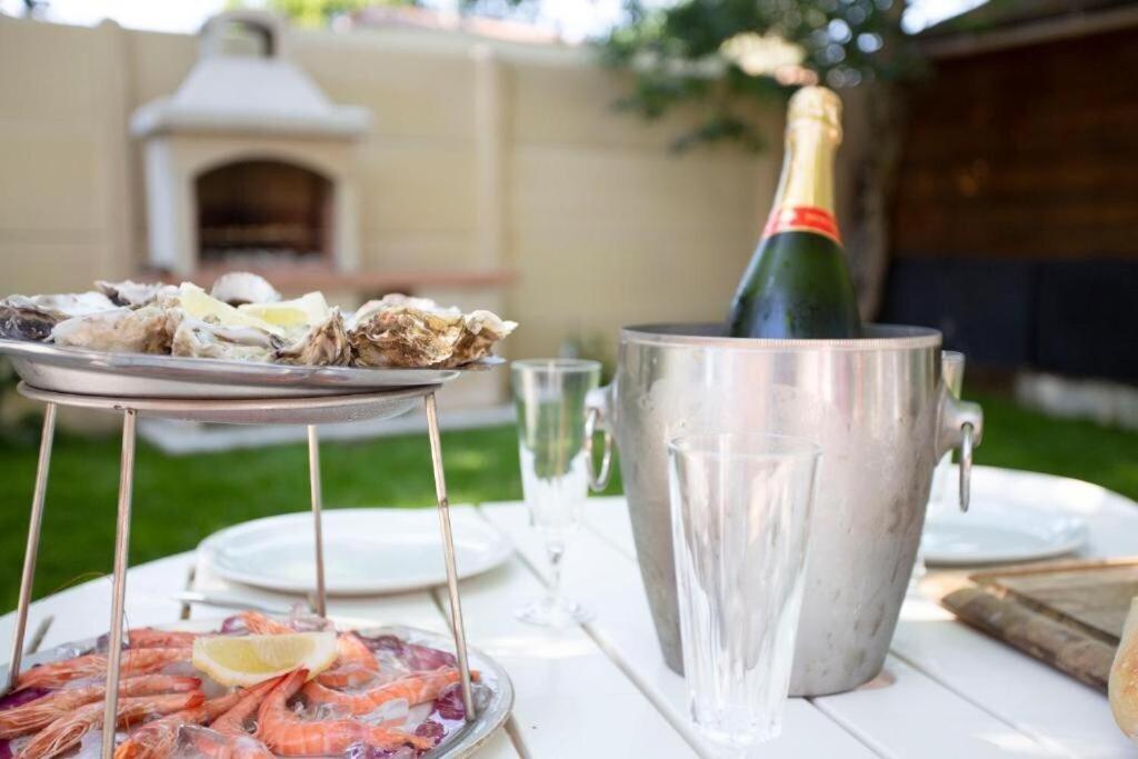 Villa Robert Shumann, à 700 m de la plage - B&B Andernos-les-Bains