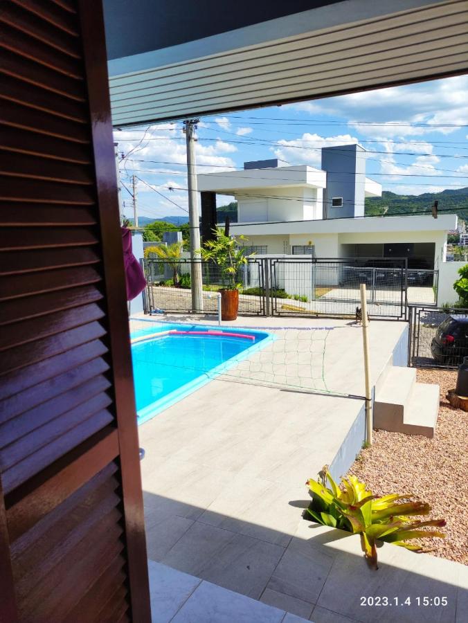 Quartos familiares com piscina - Bed and Breakfast Encantado