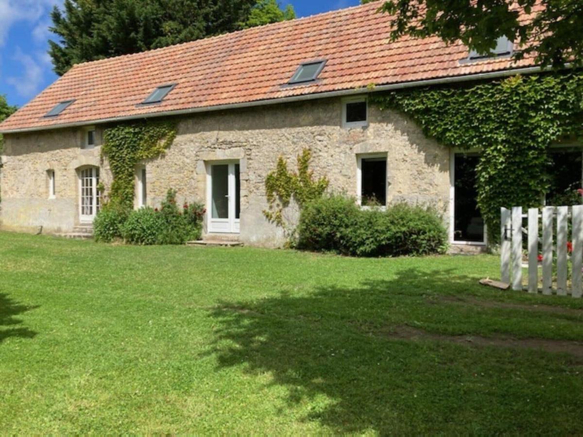 B&B Asnières-en-Bessin - Charming country house with a garden 3 km from Omaha Beach - Bed and Breakfast Asnières-en-Bessin