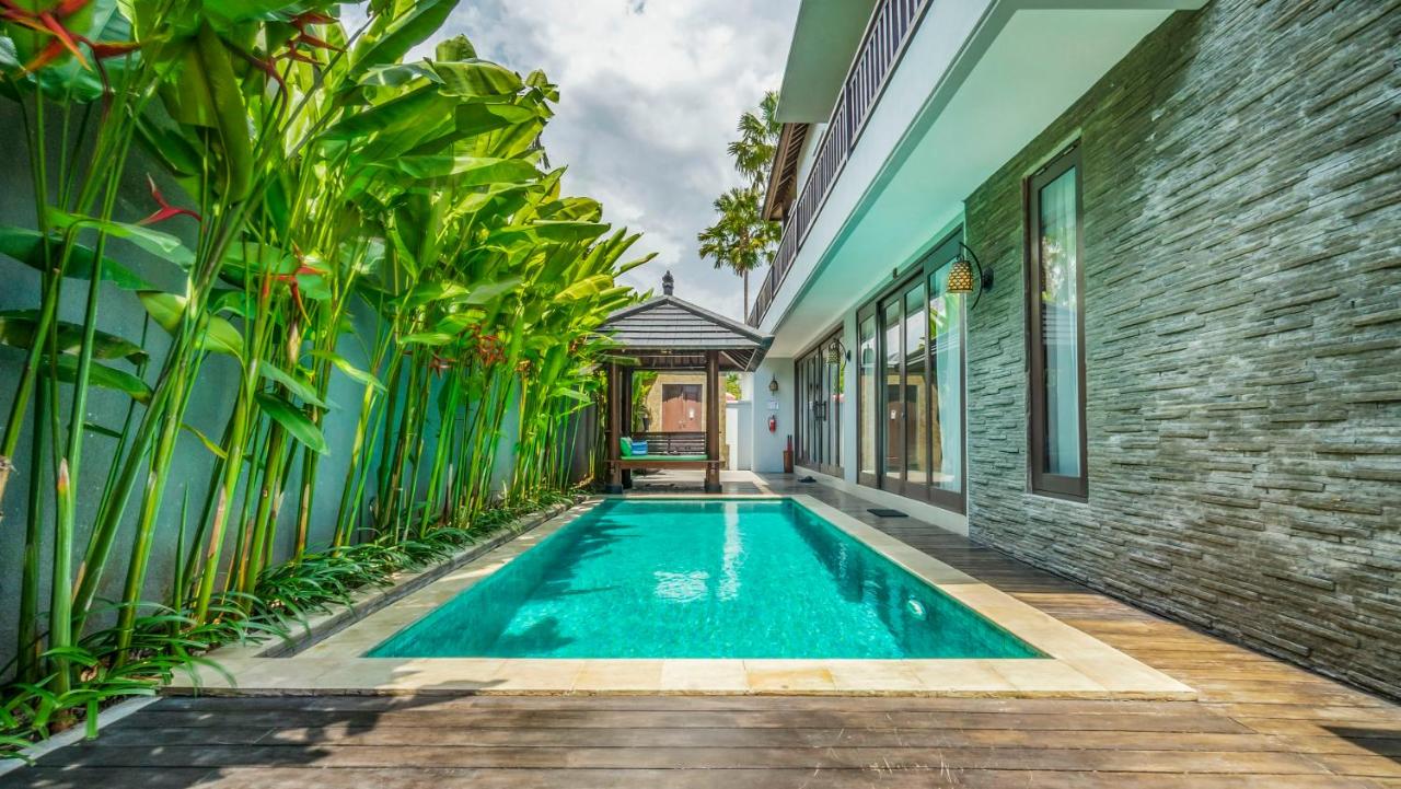 Long Stay Offer 30 Nights at Three-Bedroom Villa with Private Pool
